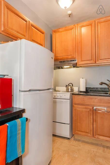 Downtown Studio Apt, Short Walk To Hospitals Boston Extérieur photo